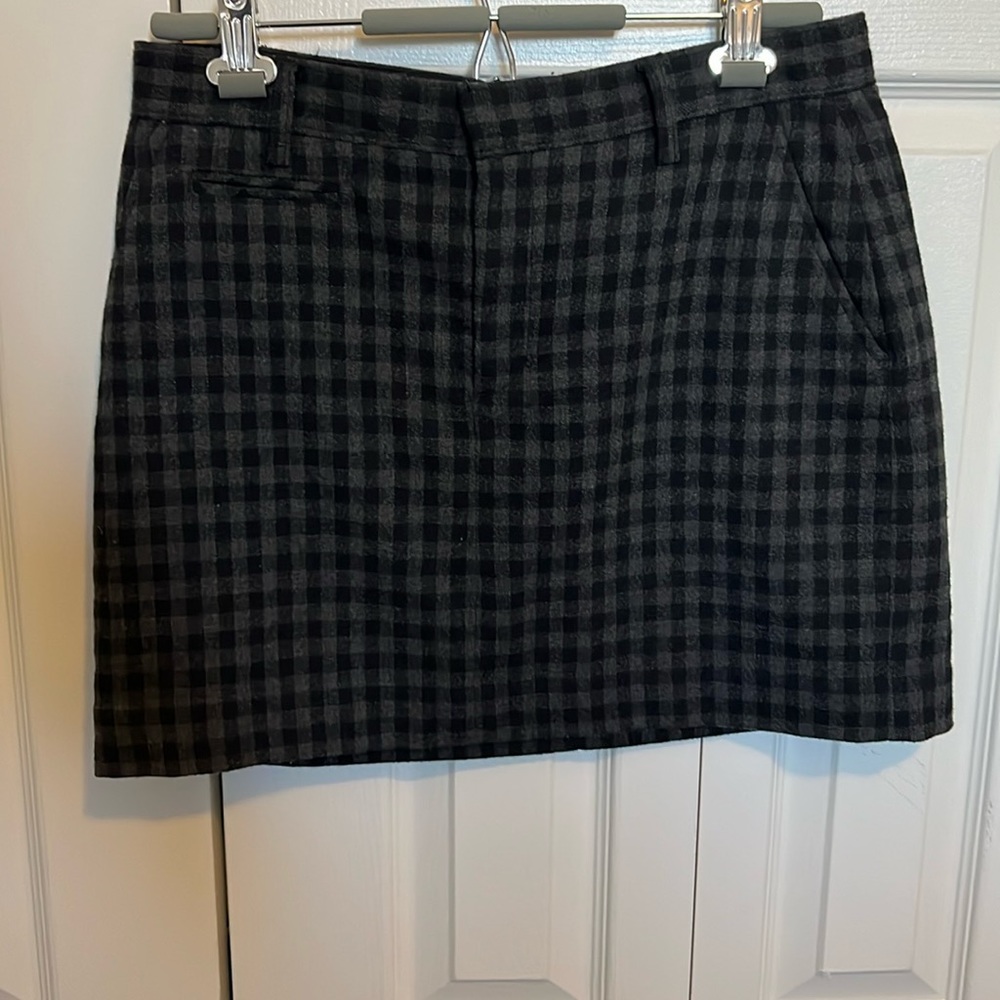 Checkered mini skirt